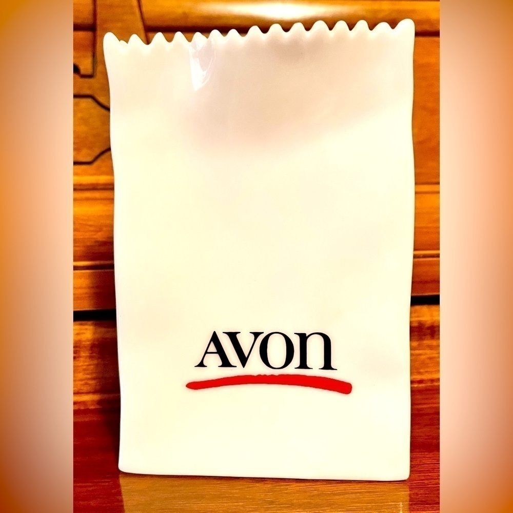 Avon Ceramic Porcelain Bag 100 Years Anniversary Cosmetics Collector Flower Vase